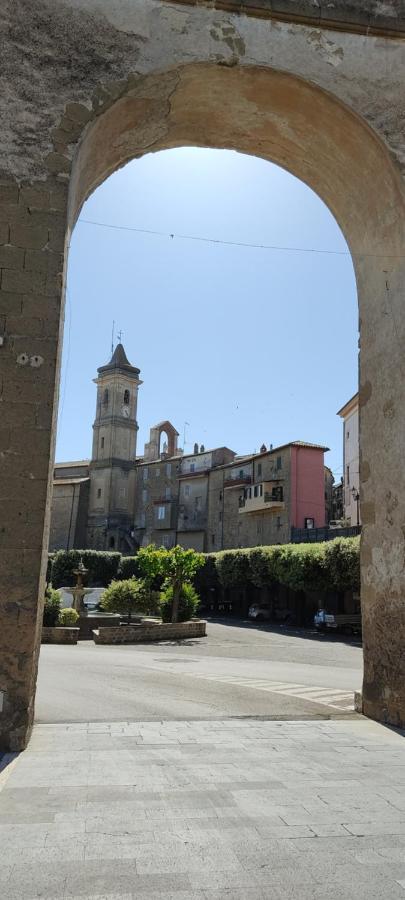 شقة La Chascona Di Farnese Casa Di Tufo Nel Borgo المظهر الخارجي الصورة
